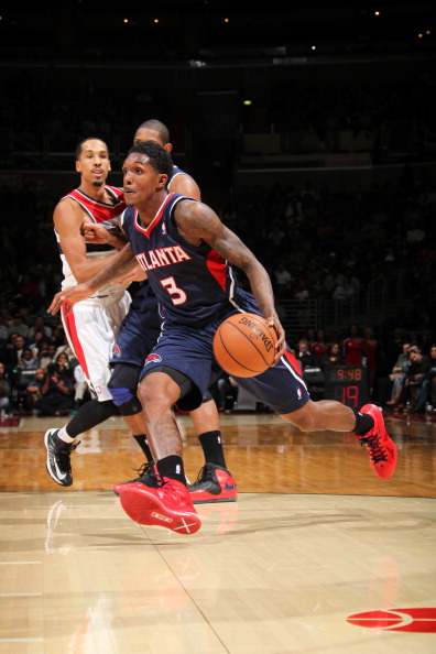 中前场配合 中前场配合