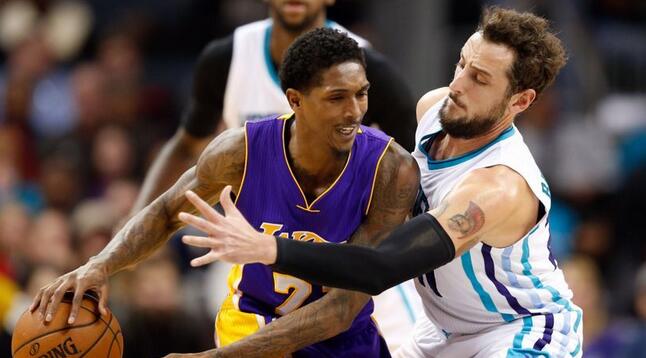 并形成一个 并形成一个