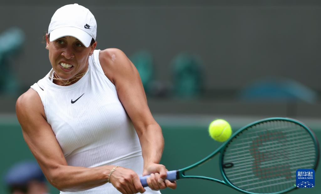 在球场上的 在球场上的